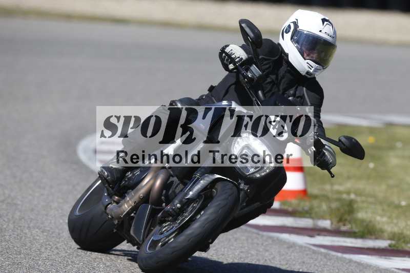 /01 02.04.2026 MAZ ADR/Gruppe rot/47